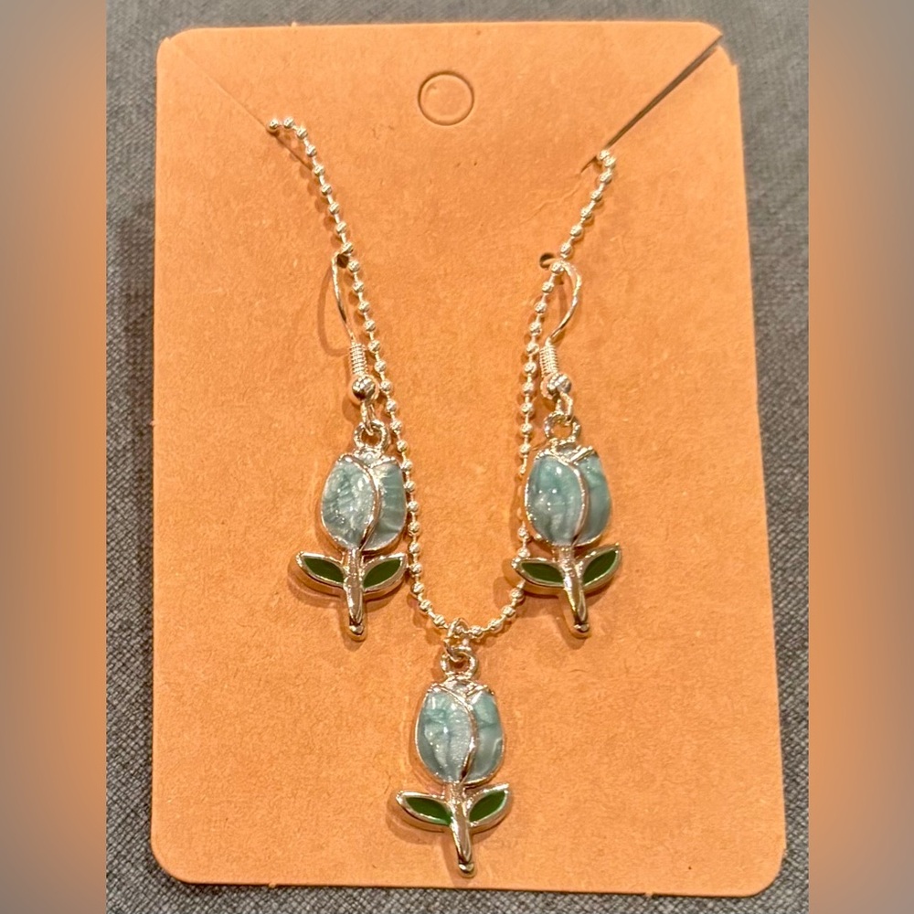 Silver Floral Drop Necklace and Earrings Set in Light Blue